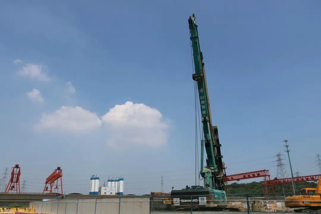 從業(yè)20多年的他，為何對(duì)山河智能旋挖鉆機(jī)情有獨(dú)鐘