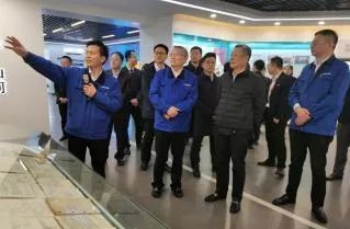 中國聯(lián)通黨組書記、董事長王曉初到訪山河智能