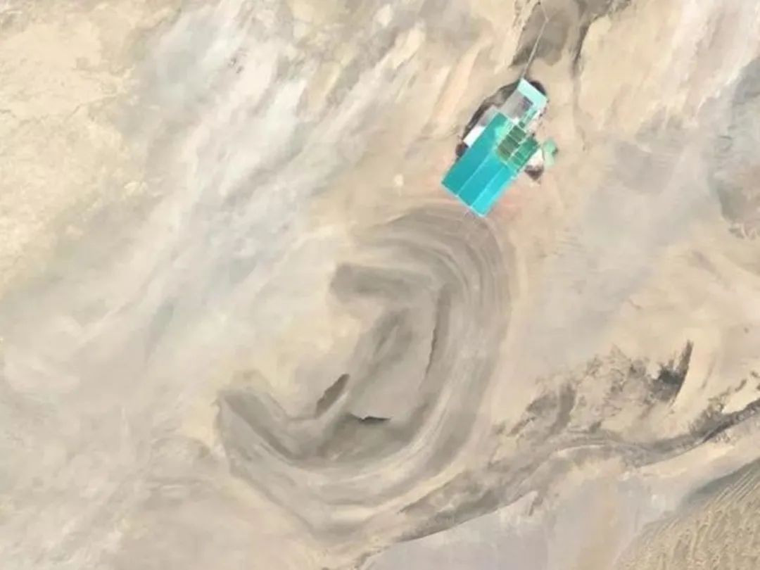 山河旋挖鉆機(jī)在“死亡之?！弊V寫新篇章