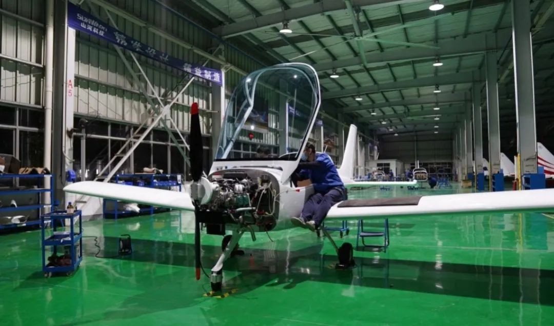 牛年開新局，山河航空8架SA60L飛機集中下線、交付