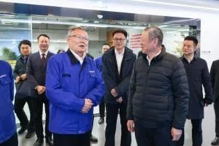中國聯(lián)通黨組書記、董事長王曉初到訪山河智能