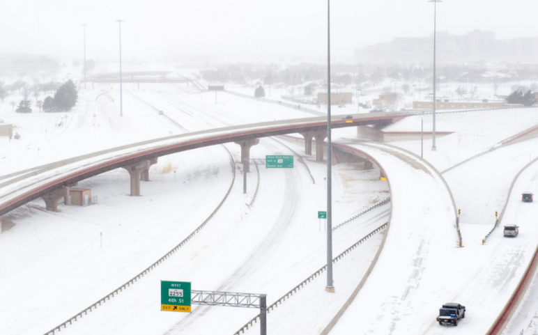美國德州暴雪，致敬恪守崗位的山河人
