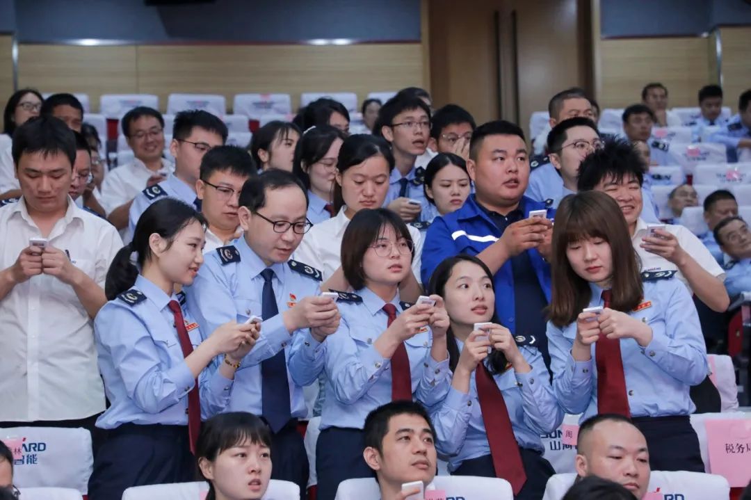 以賽促學(xué)，以學(xué)促行 | 稅企攜手舉辦“一站到底”黨史知識競賽