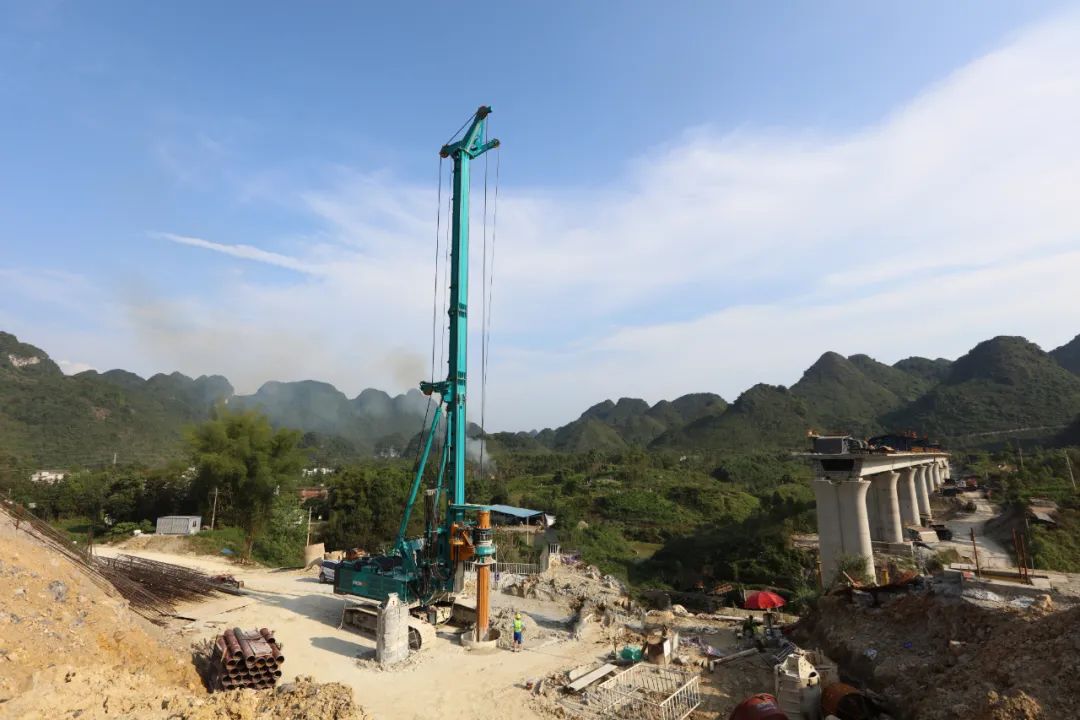 一個(gè)月只完成3根樁，為何客戶連連稱贊？