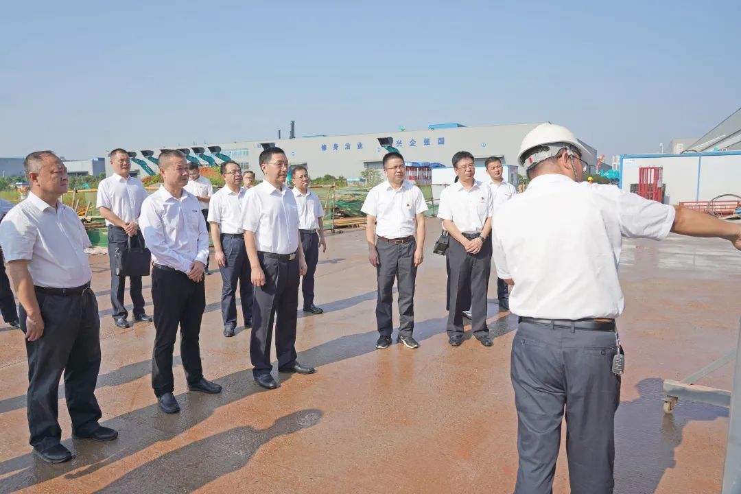 湖南省委常委、省紀(jì)委書(shū)記、省監(jiān)委代理主任王雙全調(diào)研山河智能