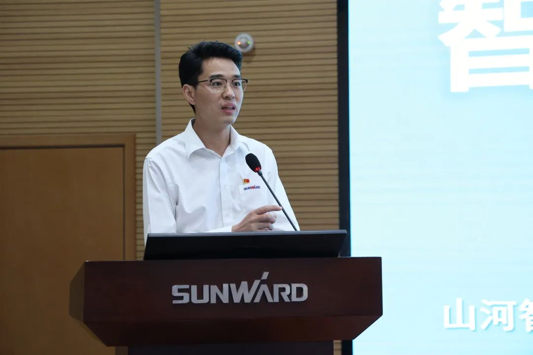 創(chuàng)新引領，智造未來！“2022院士專家長沙行”高端裝備高質量發(fā)展研討會隆重舉行