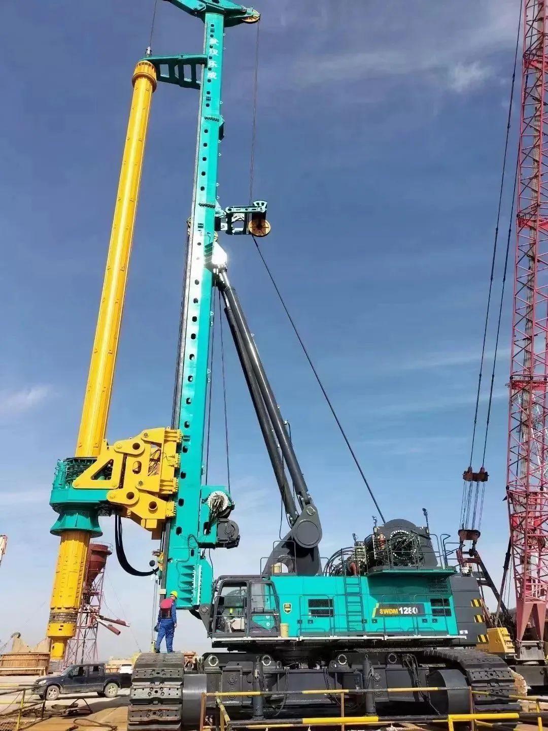 首樁開鉆！山河智能超級(jí)旋挖實(shí)力助建世界最大跨度公鐵兩用大橋