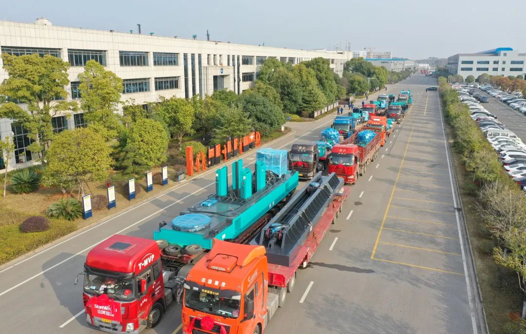 喜迎龍?zhí)ь^！山河智能大噸位PDP工法引孔式靜力壓樁機出征哥倫比亞
