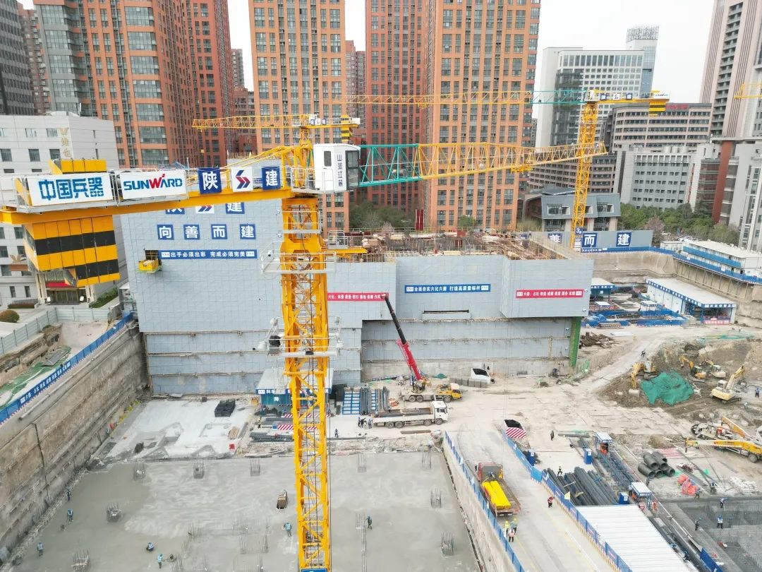 興盛西北！山河江麓建筑起重機(jī)械助建西安都市經(jīng)濟(jì)圈