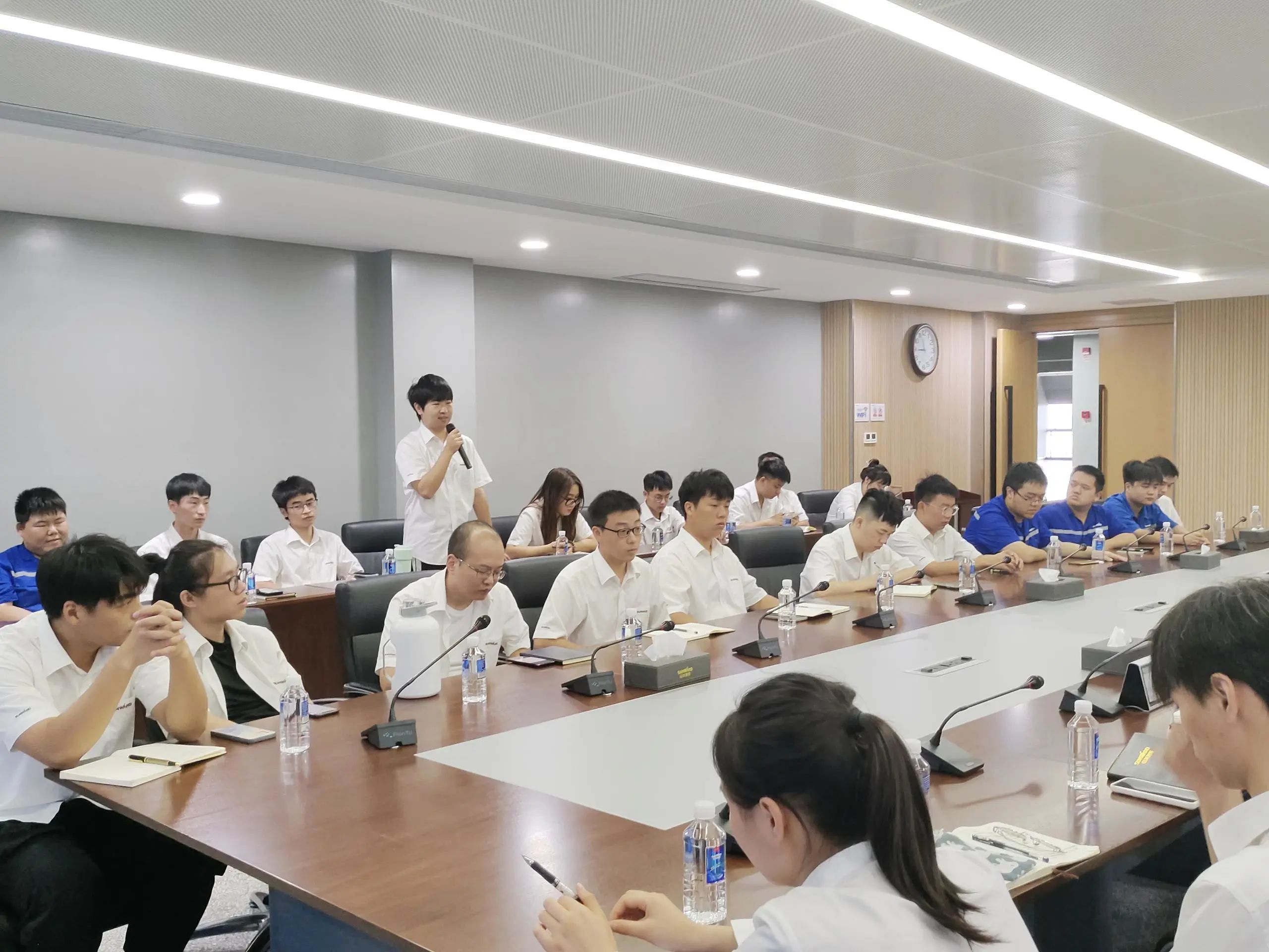 暢談心聲，共話未來！這場應(yīng)屆畢業(yè)生員工座談會，很暖，很貼心！