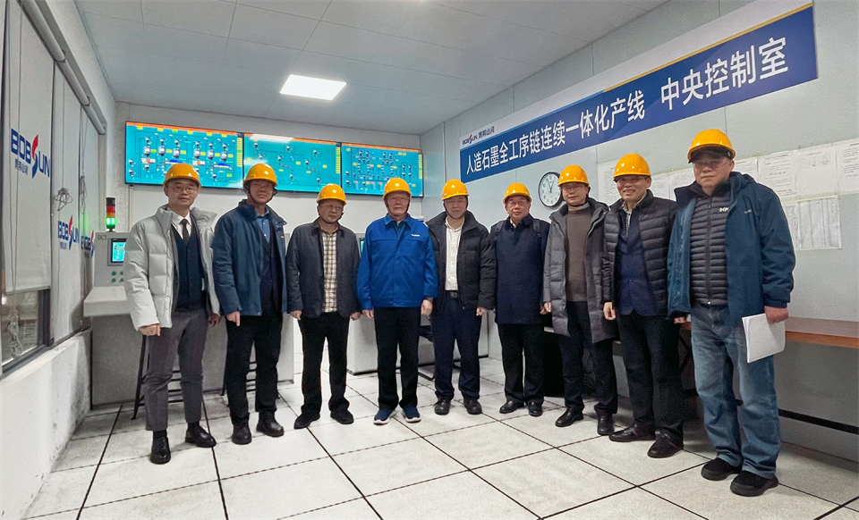 清華大學(xué)&山河智能聯(lián)合博士后培養(yǎng)出成果！暨博邦山河人造石墨負(fù)極全工序鏈連續(xù)一體化產(chǎn)線長周期生產(chǎn)運行