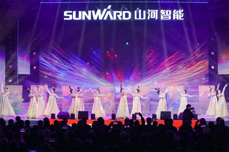 創(chuàng)新引領(lǐng)價(jià)值，理想成就未來(lái)！山河智能25周年慶典暨全球客戶節(jié)隆重舉辦
