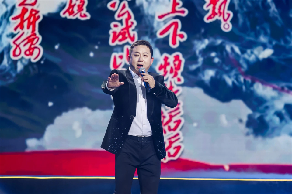 創(chuàng)新引領(lǐng)價值 理想成就未來——慶祝山河智能成立25周年表彰大會暨文藝晚會隆重舉行