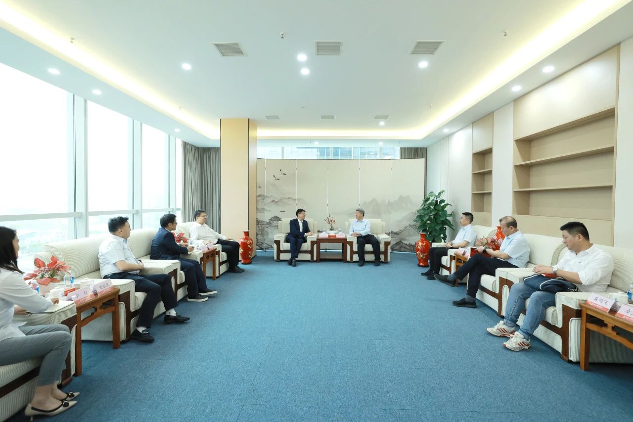 山河智能與中核二十五深化合作，共探礦山智能化與海外市場新機遇