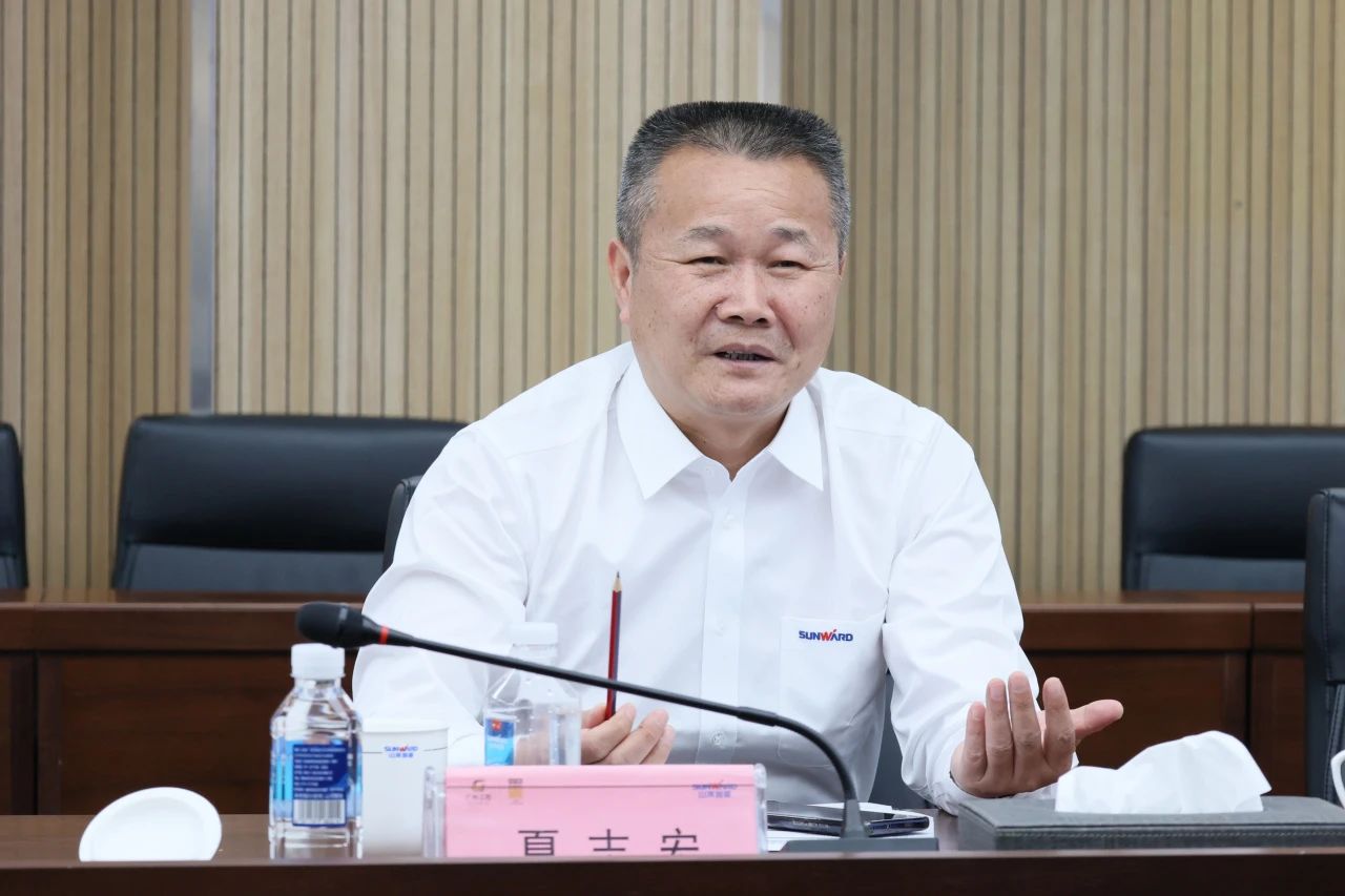 共促中國制造揚(yáng)帆海外！中國出口信用保險公司到訪山河智能